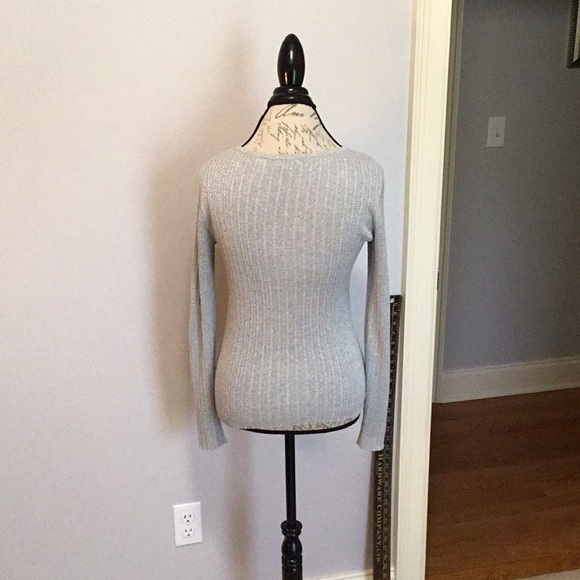 Tint gray metallic henley sweater medium - Picture 7 of 7